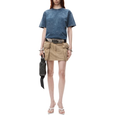 (W) 알렉산더왕 FW24 산성 워싱 블랙 버블 슬리브 로고 니트 티셔츠. 4CC3241520424A Lookbook (W) 알렉산더왕 FW24 산성 워싱 블랙 버블 슬리브 로고 니트 티셔츠. 4CC3241520424A