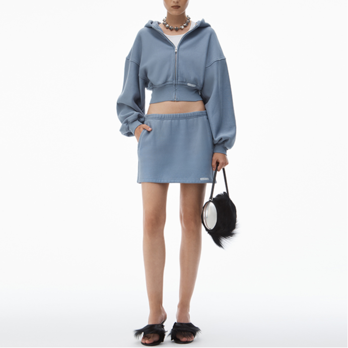 Lookbook (W) アレキサンダーワン FW24 ローライズミニスカート - ヴィンテージブルー カジュアルスタイル 4CC1245056498A