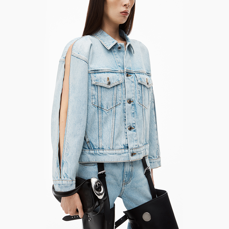 Purchase (Women) Alexander Wang FW24 Letter Button-Up Long Sleeve Jacket Women’s Bleached White 4DC3242411453