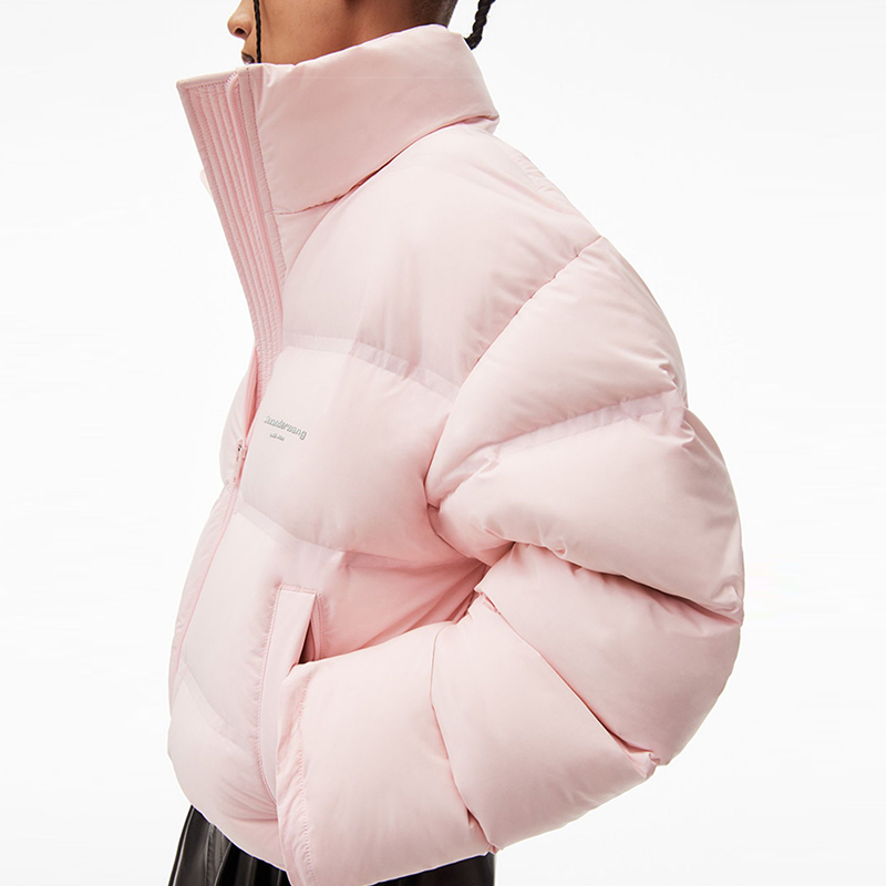 Shop (W) 亚历山大王女士反光标志短款羽绒夹克. 1WC4233241