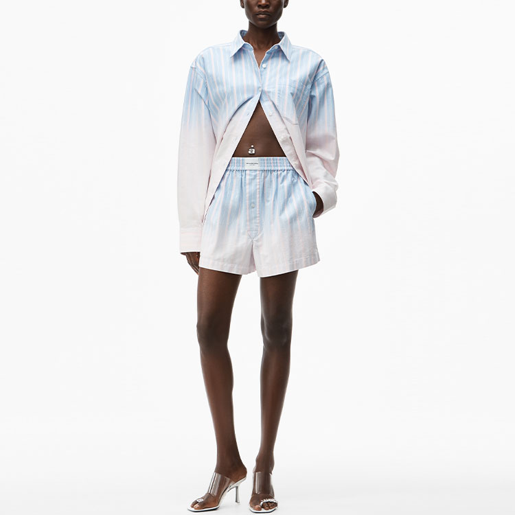 Lookbook (W) 亚历山大王 SS21 渐变漂白短裤 蓝色. 4WC2214073-426