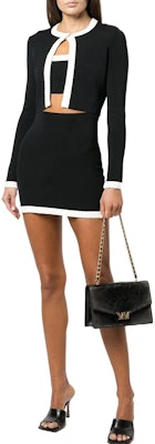 (W) Alexander Wang SS22 Hitam Logo Trim Short Knit Top 4KC1223013-965 Lookbook (W) Alexander Wang SS22 Hitam Logo Trim Short Knit Top 4KC1223013-965