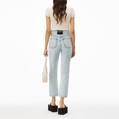 (W) 亚历山大王 SS22 修身罗纹V领棉质针织上衣柔白色 4KC2223017-104 Shop (W) 亚历山大王 SS22 修身罗纹V领棉质针织上衣柔白色 4KC2223017-104