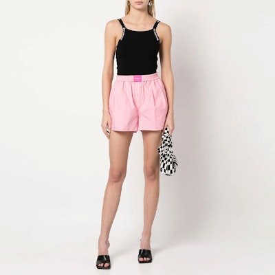 (W) 亚历山大王 SS22 纯黑色背心 4KC2221041-001 Lookbook (W) 亚历山大王 SS22 纯黑色背心 4KC2221041-001