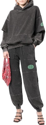 (W) Alexander Wang SS22 酸洗錐形工裝慢跑牛仔褲 黑色 UCC1224030-737 Lookbook (W) Alexander Wang SS22 酸洗錐形工裝慢跑牛仔褲 黑色 UCC1224030-737