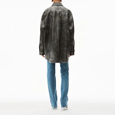 (W) 亚历山大王 SS22 黑色复古皮革长袖衬衫夹克 1WC1223176-001 Shop (W) 亚历山大王 SS22 黑色复古皮革长袖衬衫夹克 1WC1223176-001