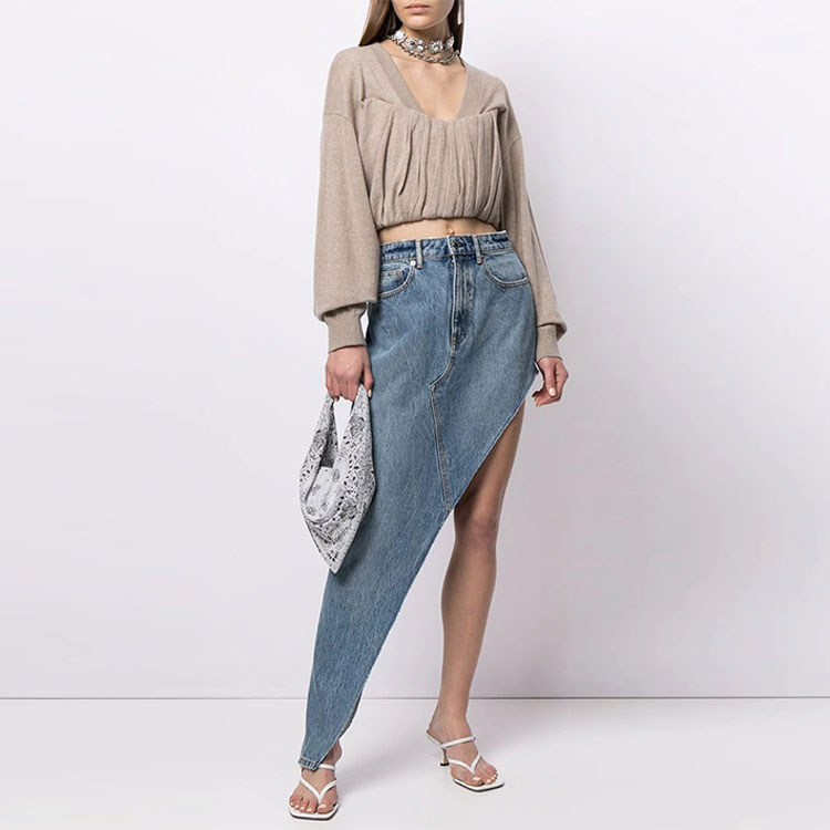 Lookbook (Women) Alexander Wang SS22 V-Neck Ruched Long-Sleeve Cashmere Sweater Khaki 1KC2201006-271