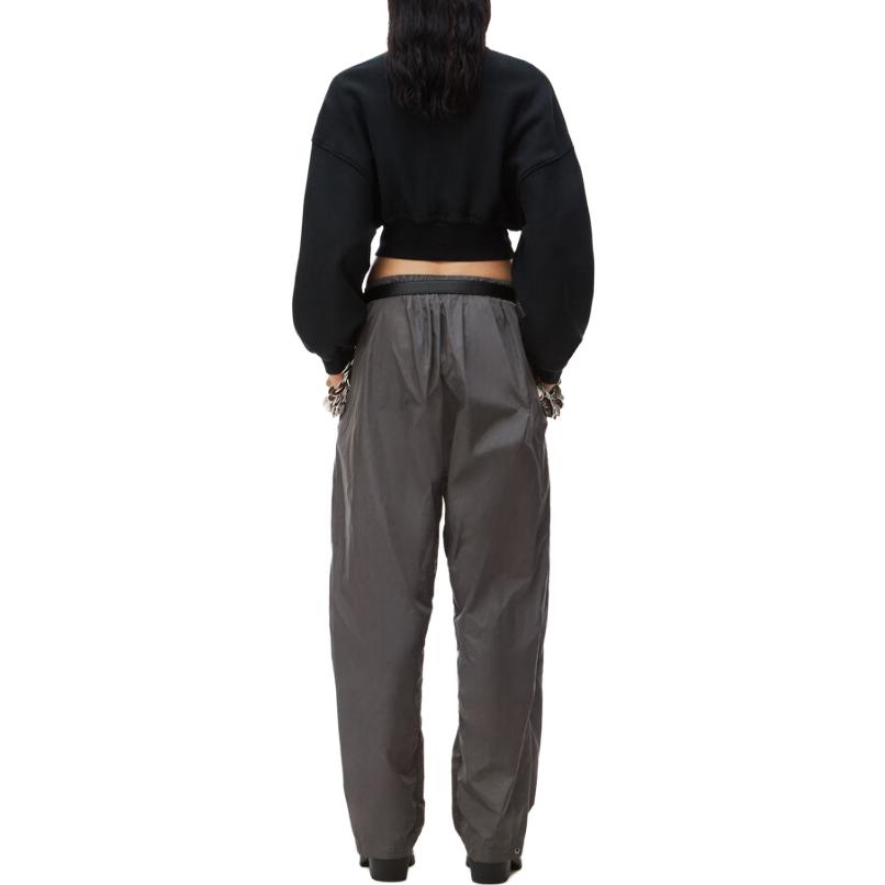 Shop (W) Alexander Wang SS24 Baju Sejuk Hitam Klasik Lengan Panjang Crewneck. 4CC1241442-020