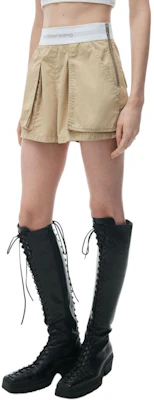 (W) Alexander Wang SS24 高腰寬版工裝短褲 卡其色 1WC2244726279 Shop (W) Alexander Wang SS24 高腰寬版工裝短褲 卡其色 1WC2244726279