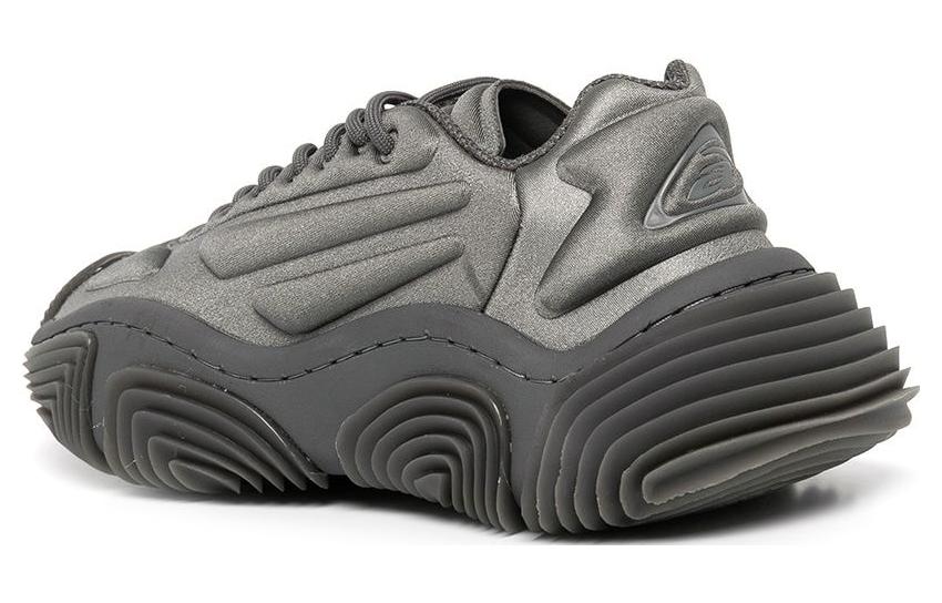 Shop 亞歷山大王 涤纶 厚底系帶 低幫 運動休閒鞋 女款 灰色