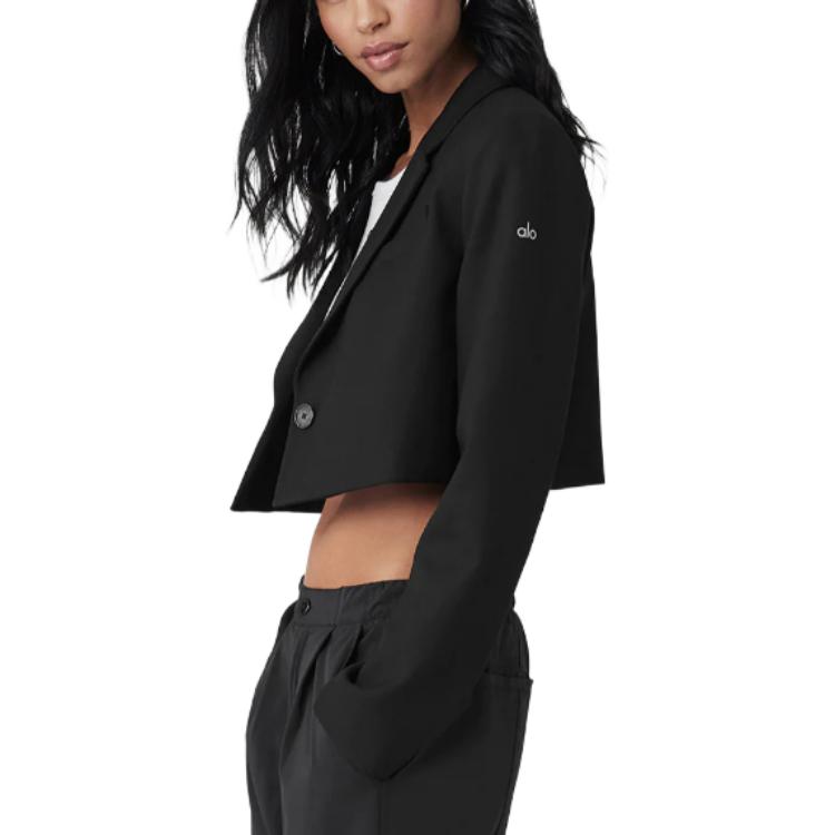 Shop (W) Alo Yoga 黑色短款单扣长袖西装外套。 W4600R
