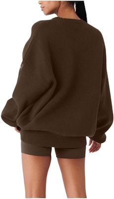 (W) Alo Yoga 圆领纯色宽松舒适毛衣 M3224R Lookbook (W) Alo Yoga 圆领纯色宽松舒适毛衣 M3224R