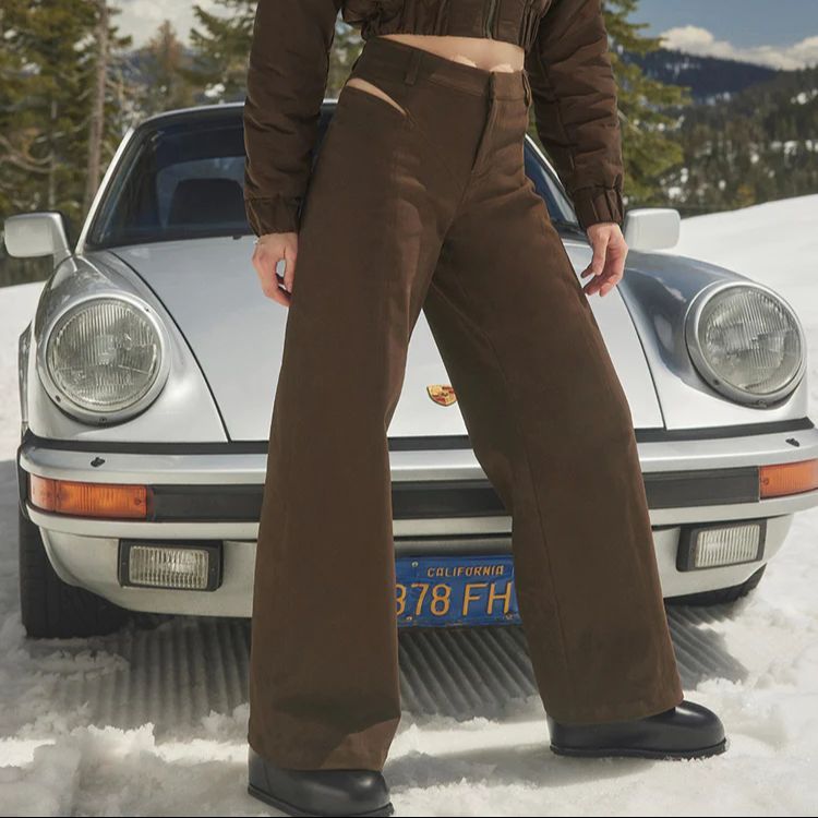 Details for (W) Alo Yoga 高腰实色镂空休闲裤 W51338R