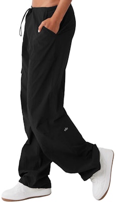 (W) Alo Yoga 纯色低腰直筒伞兵风工装裤 W51315R Shop (W) Alo Yoga 纯色低腰直筒伞兵风工装裤 W51315R