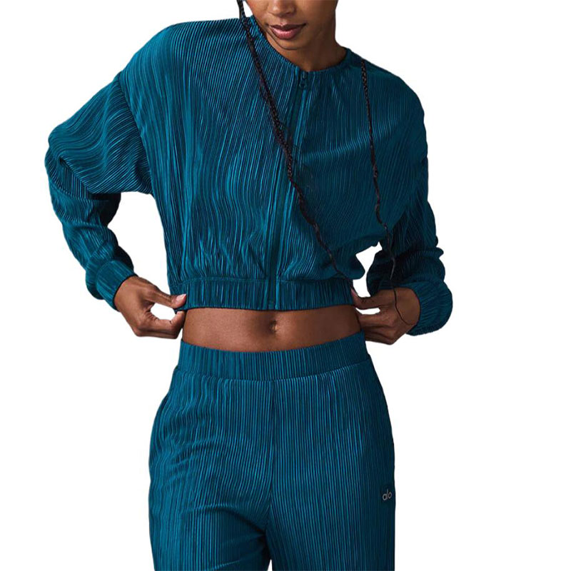 (Women) Alo Yoga Cropped Micro Plisse Jacket - Soft, Stylish, and Versatile W4602R