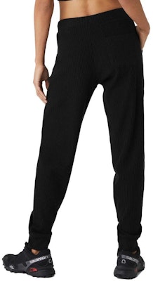 (W) Alo Yoga Muse纯色修身运动裤小脚休闲裤。 W5784R Lookbook (W) Alo Yoga Muse纯色修身运动裤小脚休闲裤。 W5784R