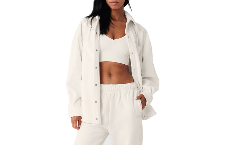 (Women) Alo Yoga Ribbed Velour Mountain Side Shacket Solid Color Loose Jacket Women. W4468R