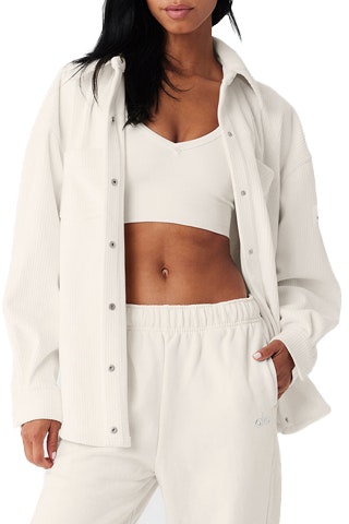 women-alo-yoga-ribbed-velour-mountain-side-shacket-solid-color-loose-jacket-women-w4468-r