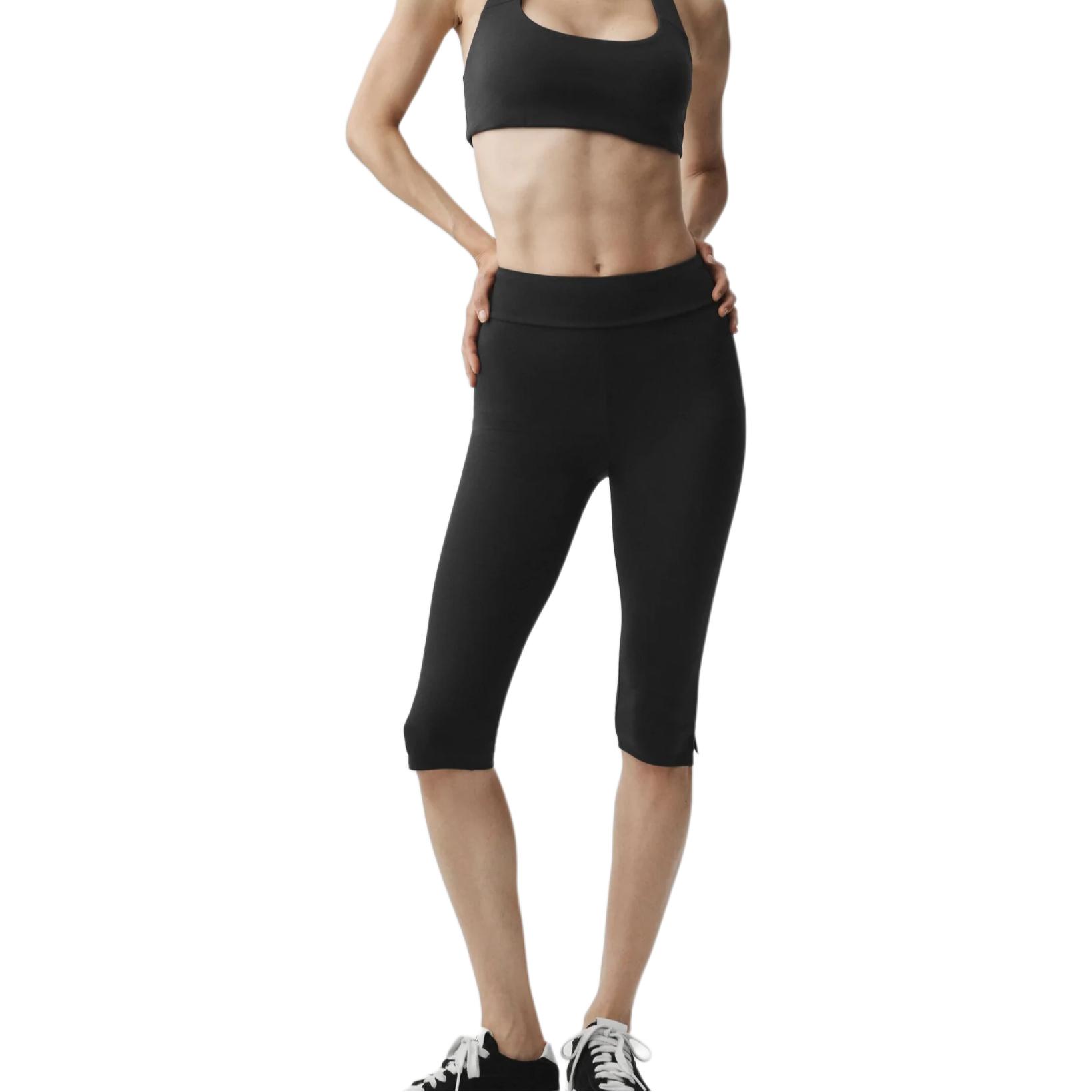 (Women) Alo Yoga Slim Fit 3/4 Breathable Logo Elastic Sports Shorts W54358R