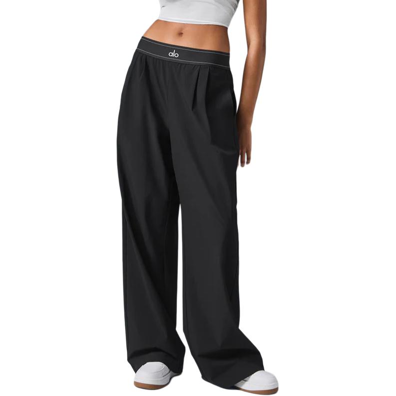 Shop (W) Alo Yoga 女士高腰宽松版轻便瑜伽裤。 W51432R