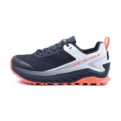 (W) Altra Olympus 4 Black/White Lightweight Cushioned Running Shoes