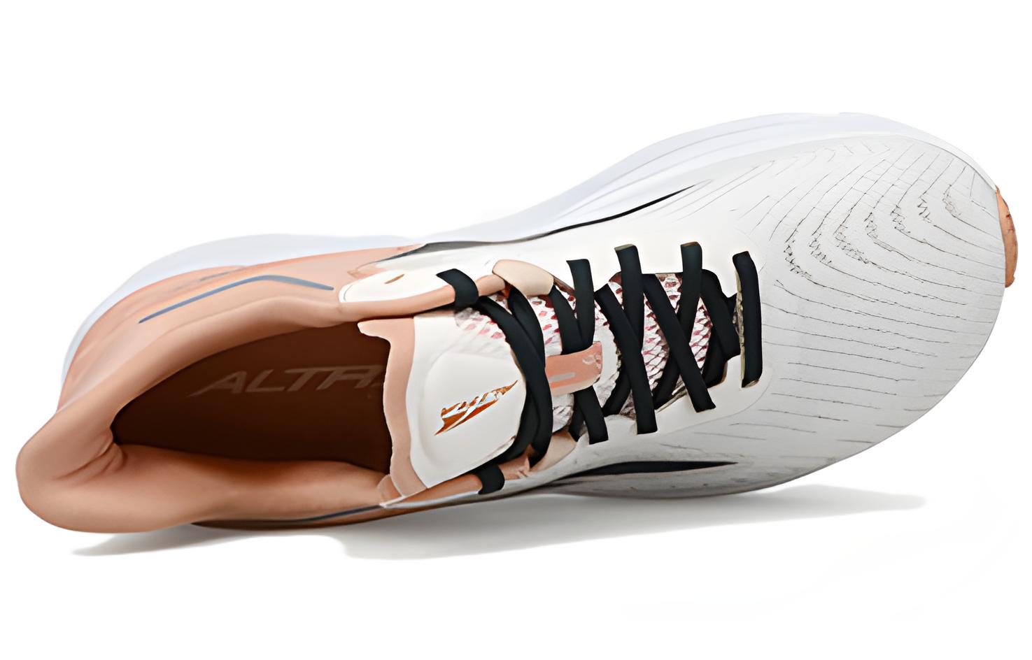 Lookbook (W) 알트라 토린 6 러닝 ''화이트 핑크'' AL0A7R78110