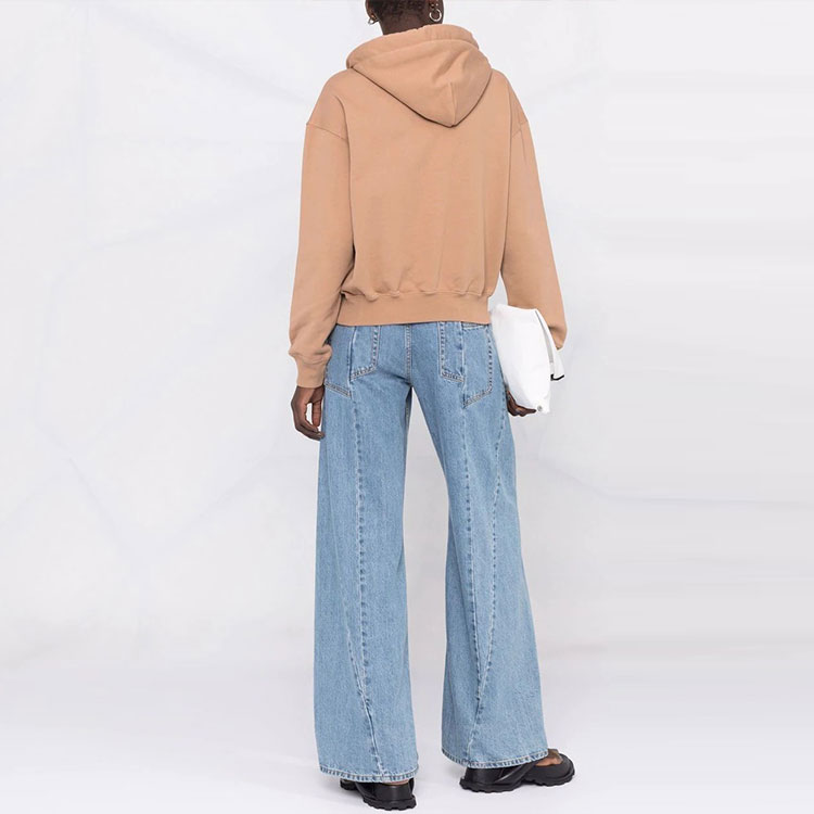 Shop (W) AMBUSH FW21 Hoodie Coklat dengan Logo dan Detail Rumbai. BWBB004F21FLE0016262