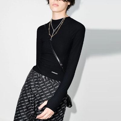 (Women) AMBUSH FW21 Logo Crewneck Fitness Shirt Black BMAD001F20FAB0011000 Shop (Women) AMBUSH FW21 Logo Crewneck Fitness Shirt Black BMAD001F20FAB0011000