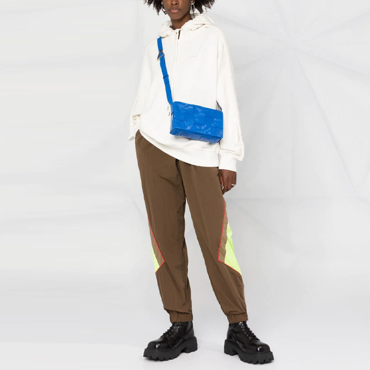 Lookbook (W) AMBUSH 純色連帽衫 白色 BWBB006F21FLE0010303