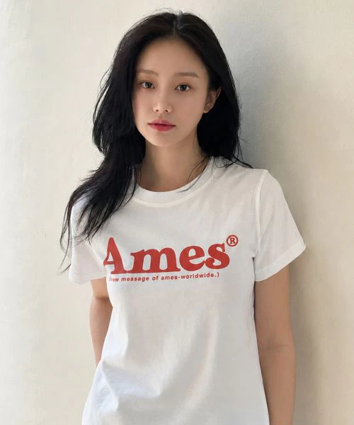 women-ames-worldwide-basic-logo-tee-white-am-2-emut-510-awh