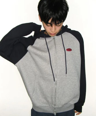 (Women) AMES WORLDWIDE Circle Logo Navy Raglan Zip-Up Hoodie AM2GSUM485ANV 2
