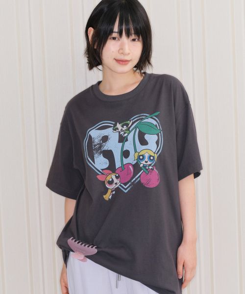 (Women) Ames Worldwide PPG Heart Cherry Tee Charcoal T-Shirt AM2GMUT518ACH