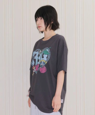 (Women) Ames Worldwide PPG Heart Cherry Tee Charcoal T-Shirt AM2GMUT518ACH Lookbook (Women) Ames Worldwide PPG Heart Cherry Tee Charcoal T-Shirt AM2GMUT518ACH