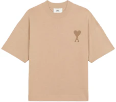 (Women) AMI PARIS Beige Embroidered Heart Logo Crewneck T-Shirt FW21. A21FJ128726-250 (Women) AMI PARIS Beige Embroidered Heart Logo Crewneck T-Shirt FW21. A21FJ128726-250