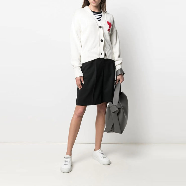 (Women) Ami Paris AMIPARIS FW21  White Cardigan Sweater with Logo Heart Embroidery. A21FK303016-100 圖 3