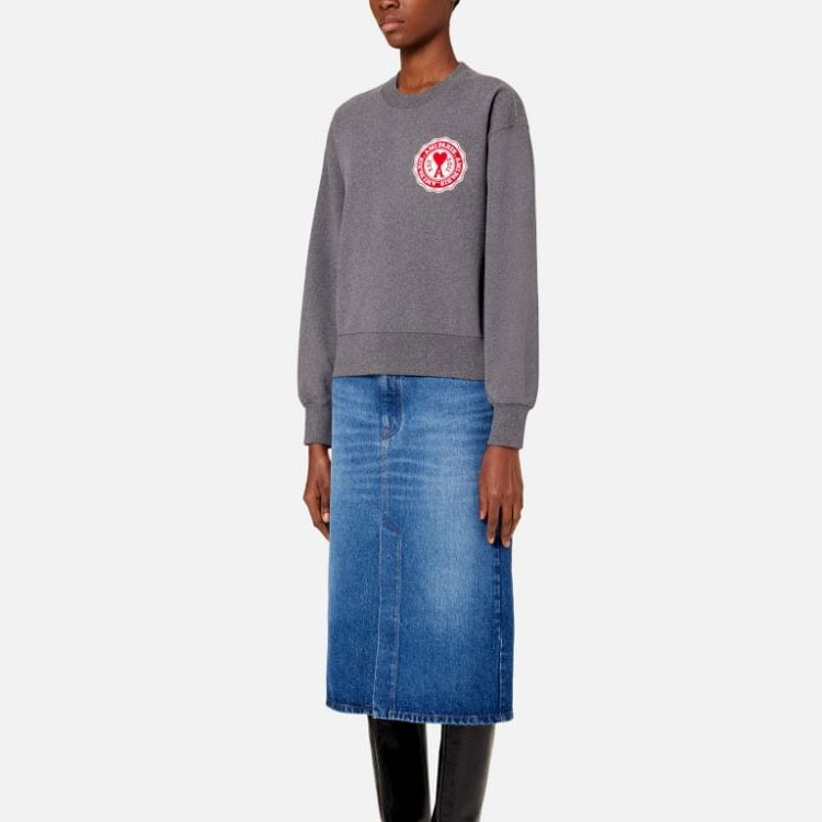 Lookbook (Women) Ami Paris AMIPARIS FW22  Grey Logo Crewneck Long Sleeve Casual Pullover Sweater. USW011739-055