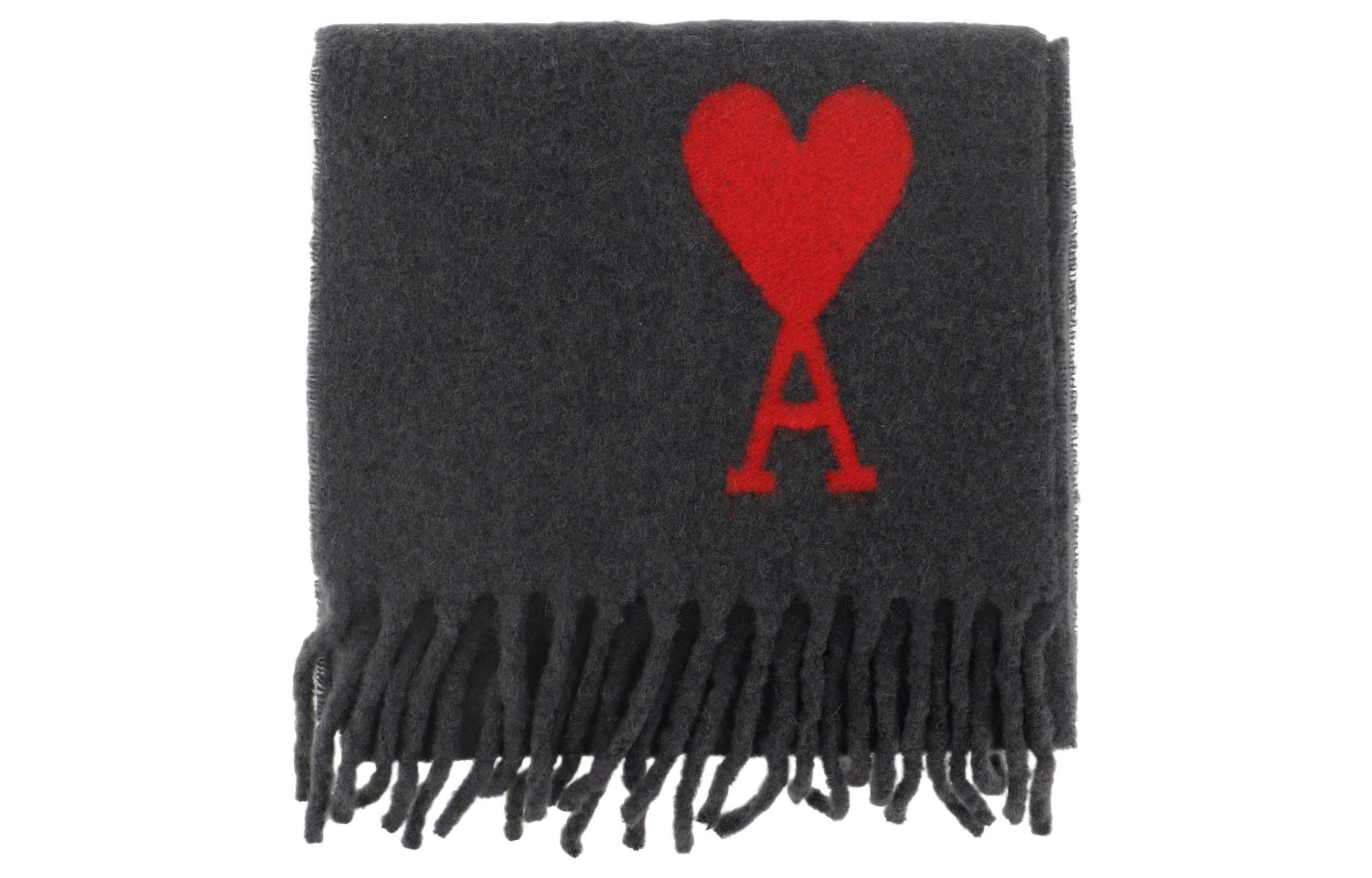 (Women) AMI Paris Embroidered Heart Wool Scarf Women’s Dark Grey USF409336061