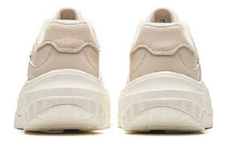 Shop (Women) Anta 'Bai Da Chao Liu' 122418086-2