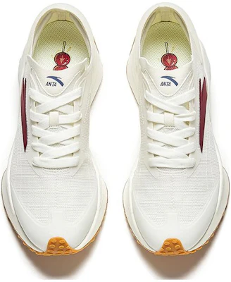 (W) 安踏"冰糖3"冰糖葫芦白 922338891-1 Lookbook (W) 安踏"冰糖3"冰糖葫芦白 922338891-1