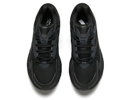 (W) Anta AT951 Retro Low 'Hitam' 922235596-7 Lookbook (W) Anta AT951 Retro Low 'Hitam' 922235596-7