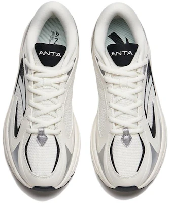 Anta安踏 AT952 防滑耐磨 低筒 運動休閒鞋 女款 象牙白 Lookbook Anta安踏 AT952 防滑耐磨 低筒 運動休閒鞋 女款 象牙白