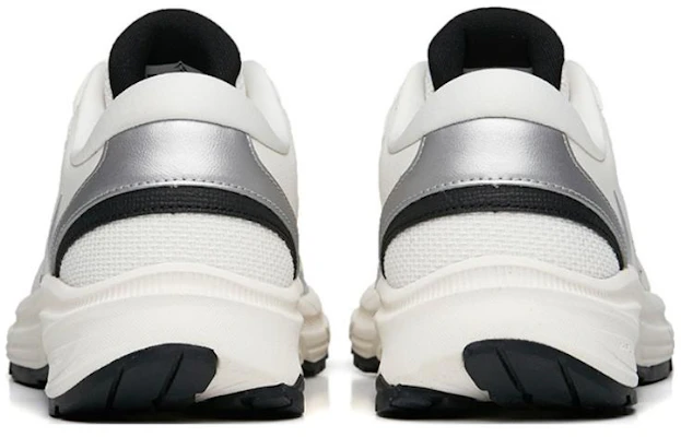 Anta安踏 AT952 防滑耐磨 低筒 運動休閒鞋 女款 象牙白 Shop Anta安踏 AT952 防滑耐磨 低筒 運動休閒鞋 女款 象牙白