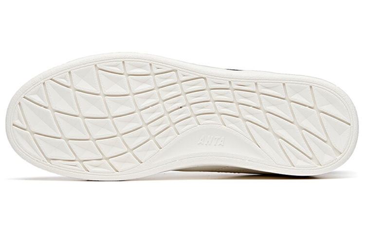 Purchase (W) Scarpe da Skate Anta ''Nero Bianco'' 122018070-1
