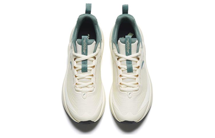 Lookbook Anta安踏 C37+ V2 都會暢跑 防滑耐磨 低筒 跑步鞋 女款 白綠