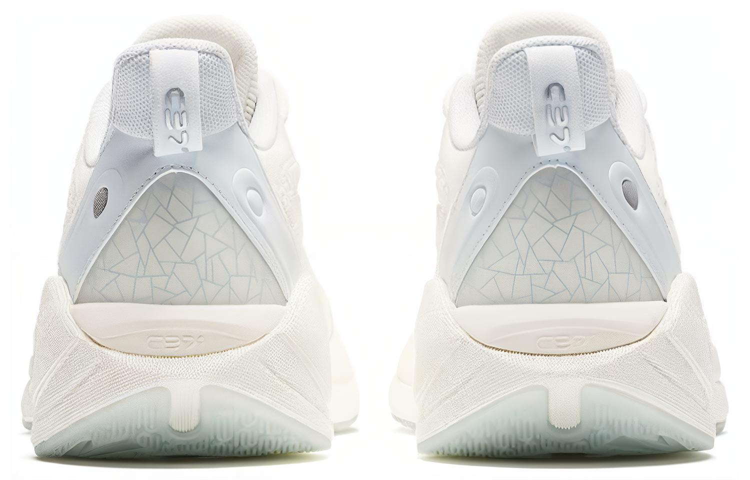 Shop 安踏 C37 3-冰爽气泡 防滑耐磨 低帮 跑步鞋 女款 白灰