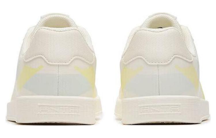 Lookbook (W) アンタ カジュアル ロー「ベージュ」 122248062-2