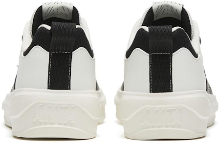 Anta安踏 潮流休閒 防滑耐磨 低筒 板鞋 女款 白黑 Shop Anta安踏 潮流休閒 防滑耐磨 低筒 板鞋 女款 白黑