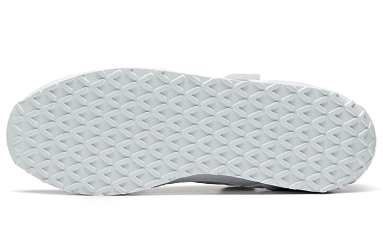 Purchase (W) Anta Casual Running ''Bianco Anta'' 922018865-2