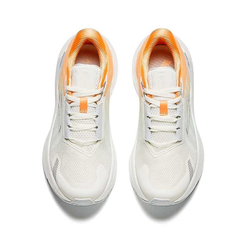 Lookbook Anta安踏 CC 氮科技 專業緩震 透氣 低帮 跑步鞋 女款 白橙色