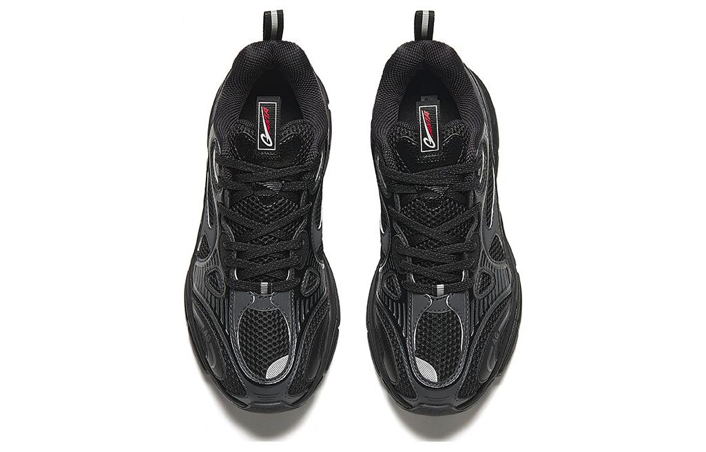 Lookbook (W) Sepatu Lari Anta Champion Collection Semua Musim 'Hitam' 922345568A-1